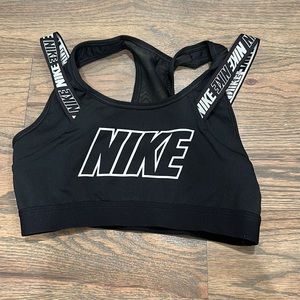 NIKE sports bra :)
